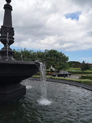 COSTARICAMERCEDESLOSSUENOSFOUNTAIN.jpg